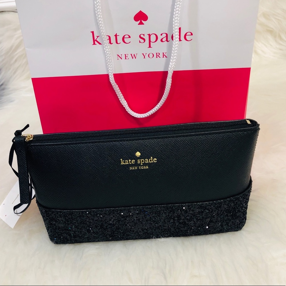 ⭐️⭐️Kate Spade Little Shiloh Black Make up Bag⭐️